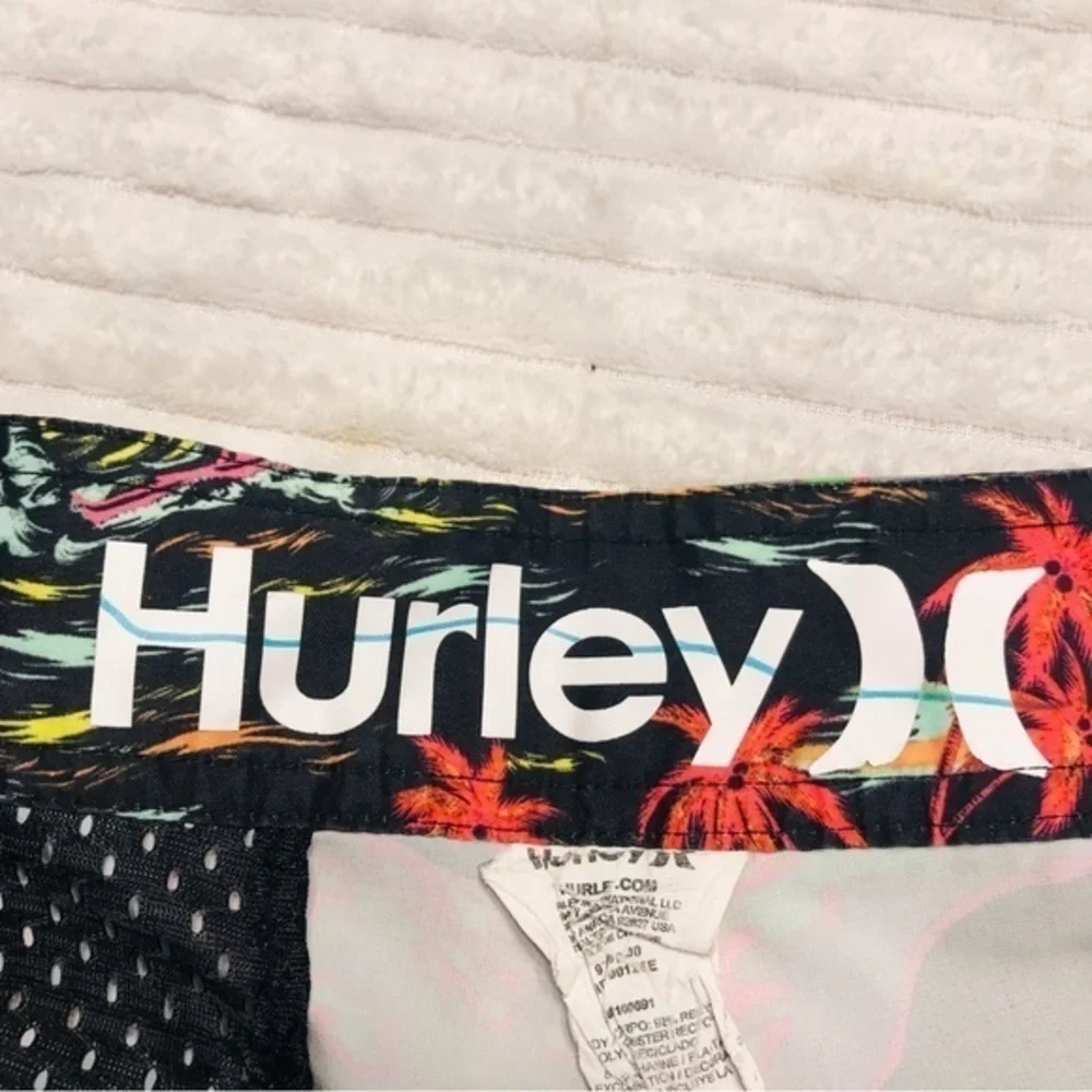 Hurley Black Pink Gray Green Swim Trunks Board Shorts Men’s Size 36